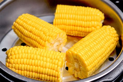 How long do you boil a corn?